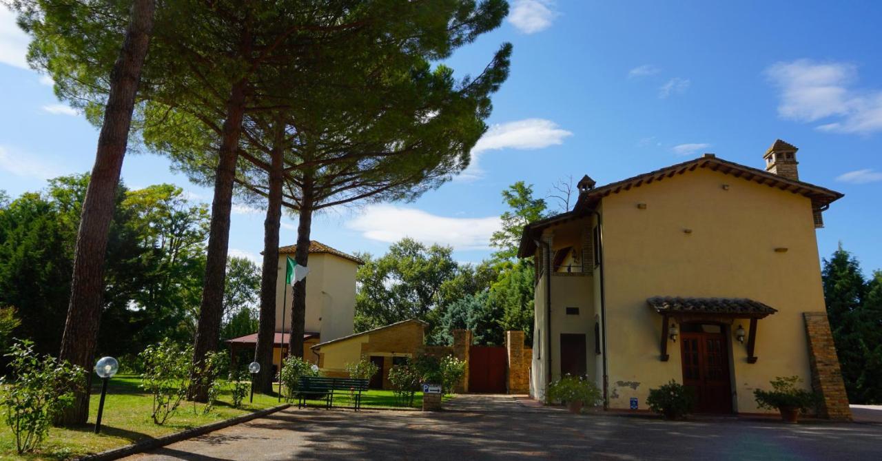 Hotel La Torretta อัสซิซี ภายนอก รูปภาพ