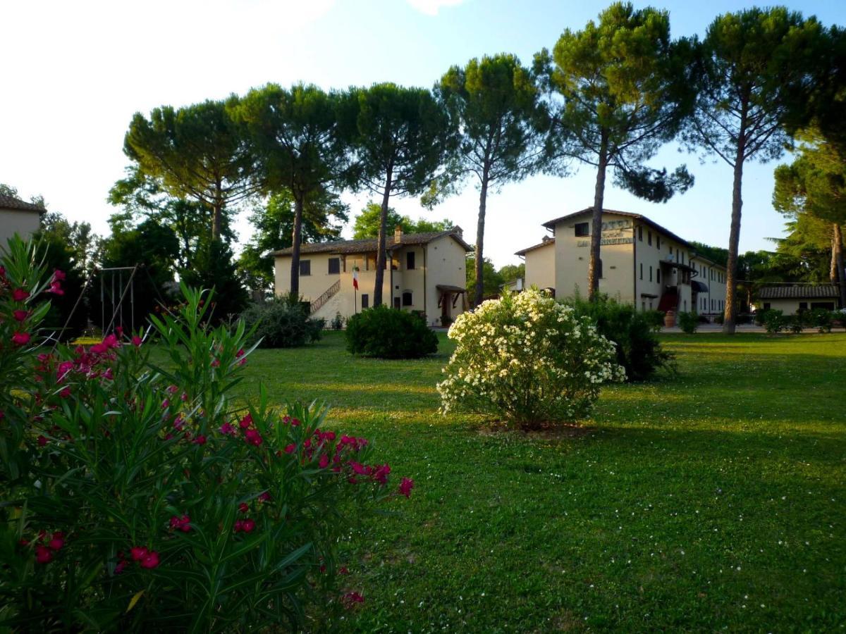 Hotel La Torretta อัสซิซี ภายนอก รูปภาพ