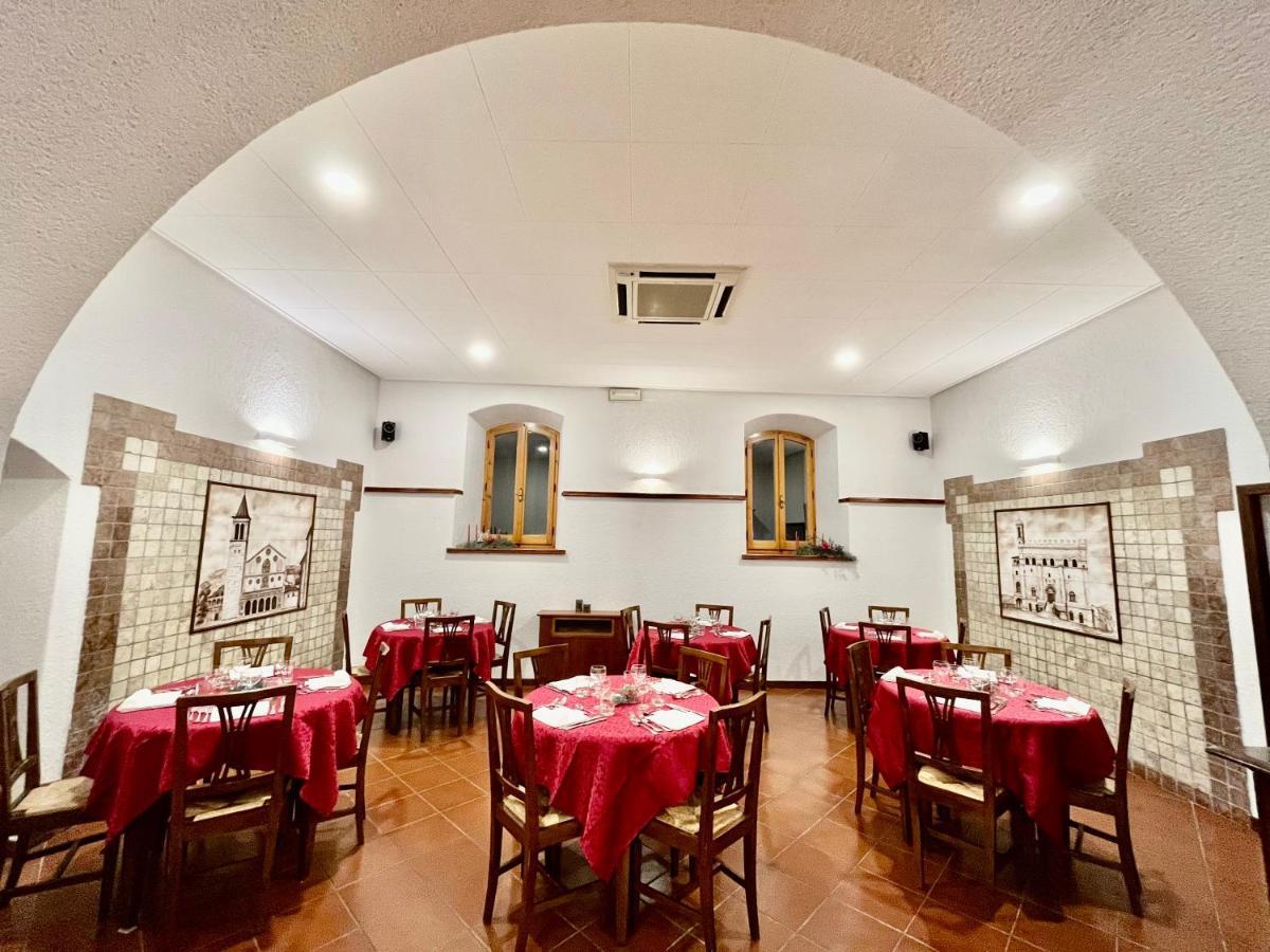 Hotel La Torretta อัสซิซี ภายนอก รูปภาพ