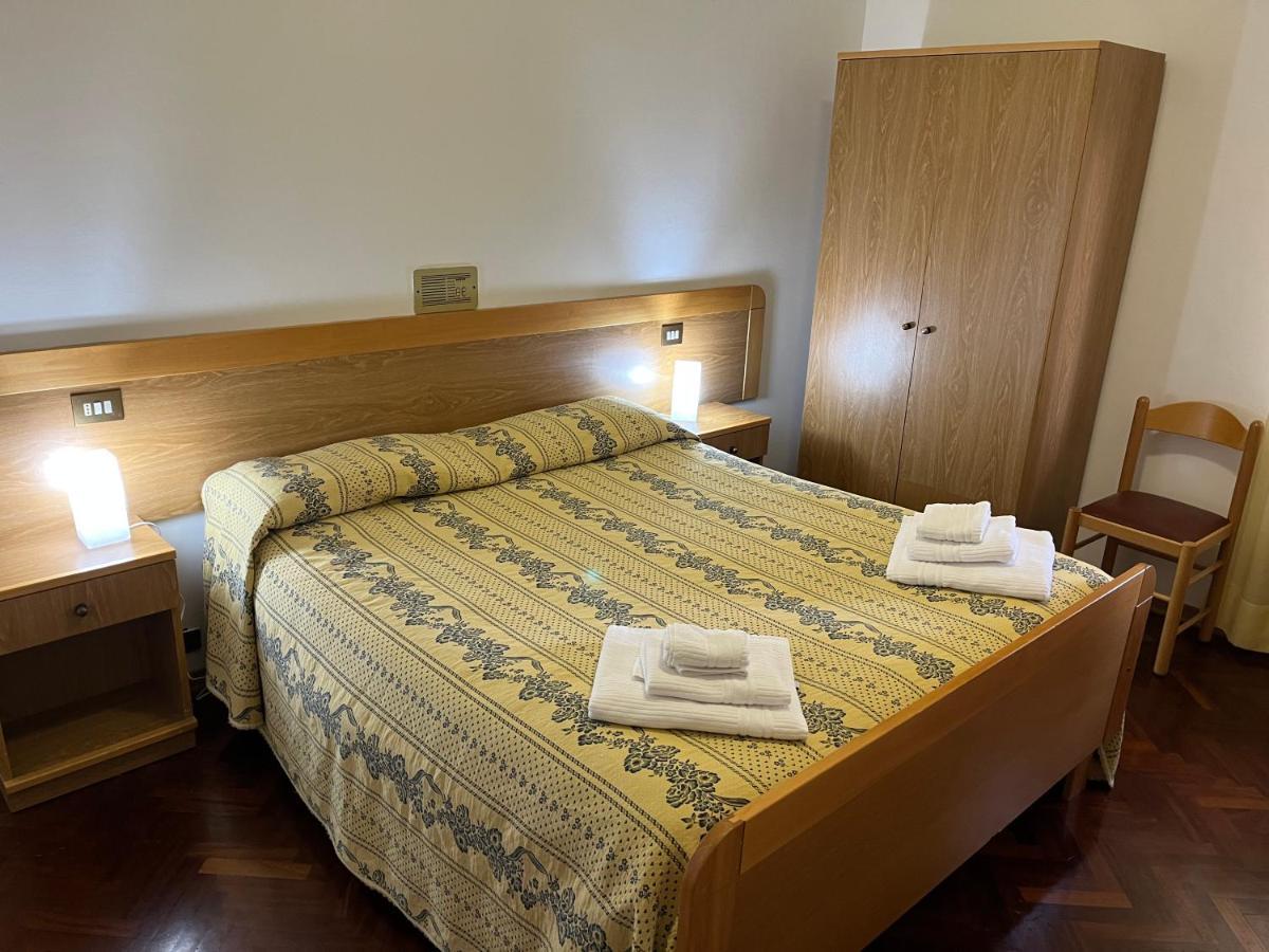 Hotel La Torretta อัสซิซี ภายนอก รูปภาพ